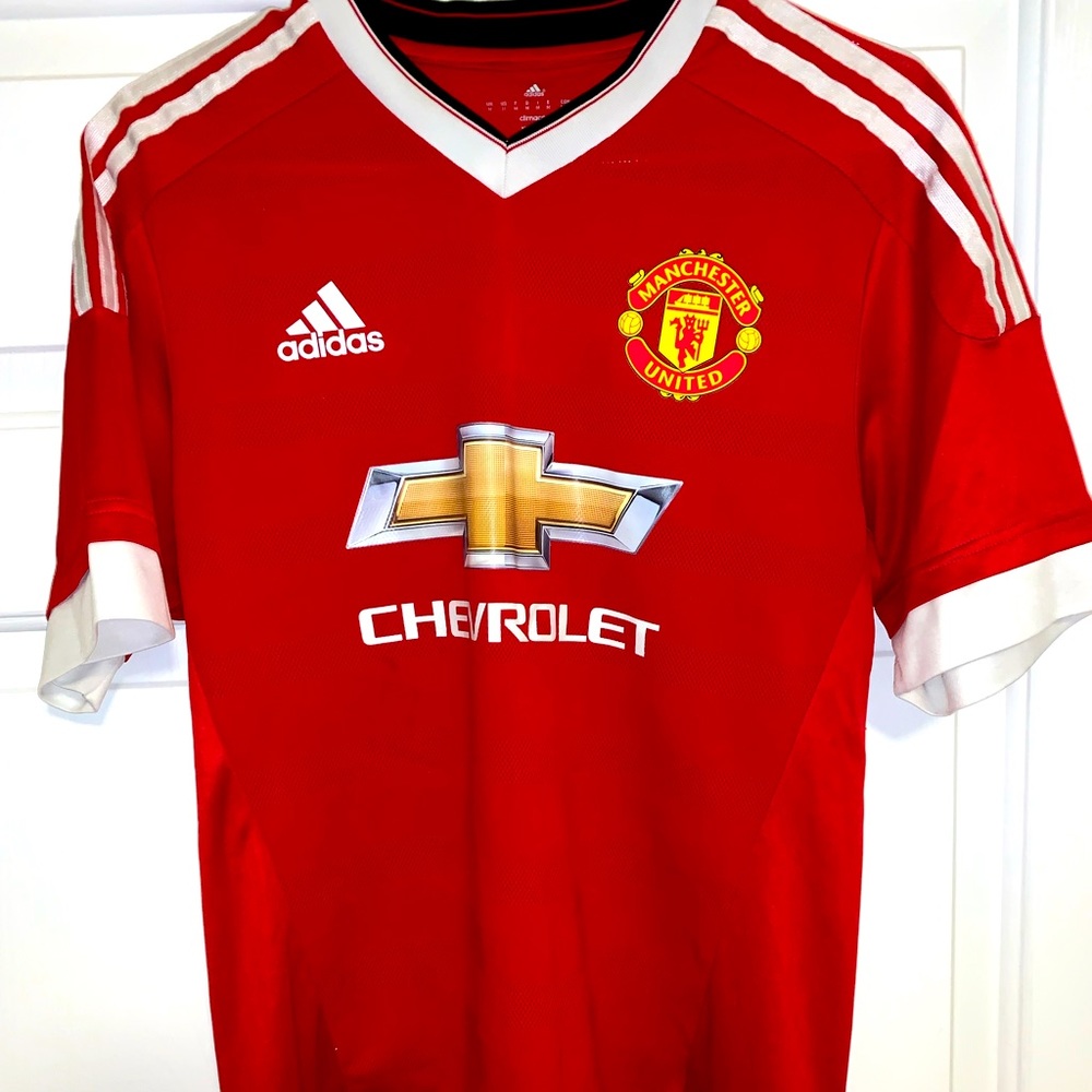 Adidas Man U jersey